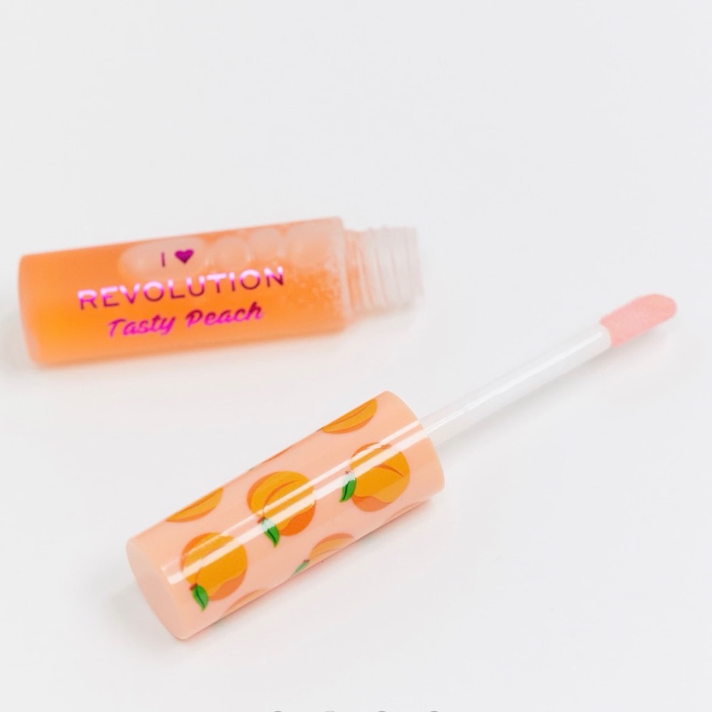 I 💜 Revolution Lip Oil in Tasty Peach ~ Light Coral Tint ~ NIB ~ Sealed - Picture 4 of 11